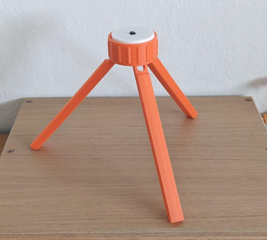 Finished printed tripod
